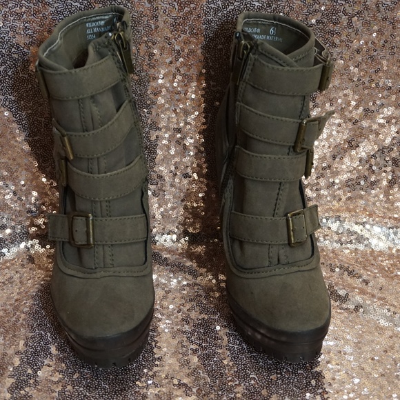 Anne Michelle Shoes - Olive Green Boots